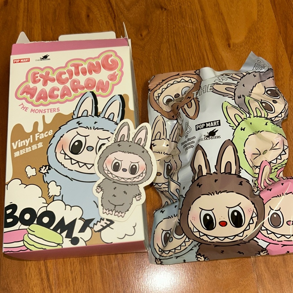Labubu Pop Mart The Monsters Exciting Macaron Sesame Bean plush Keychain - Picture 4 of 10